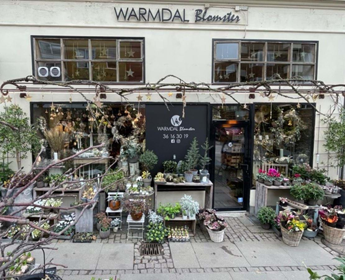 Blomsterbutik set fra gaden